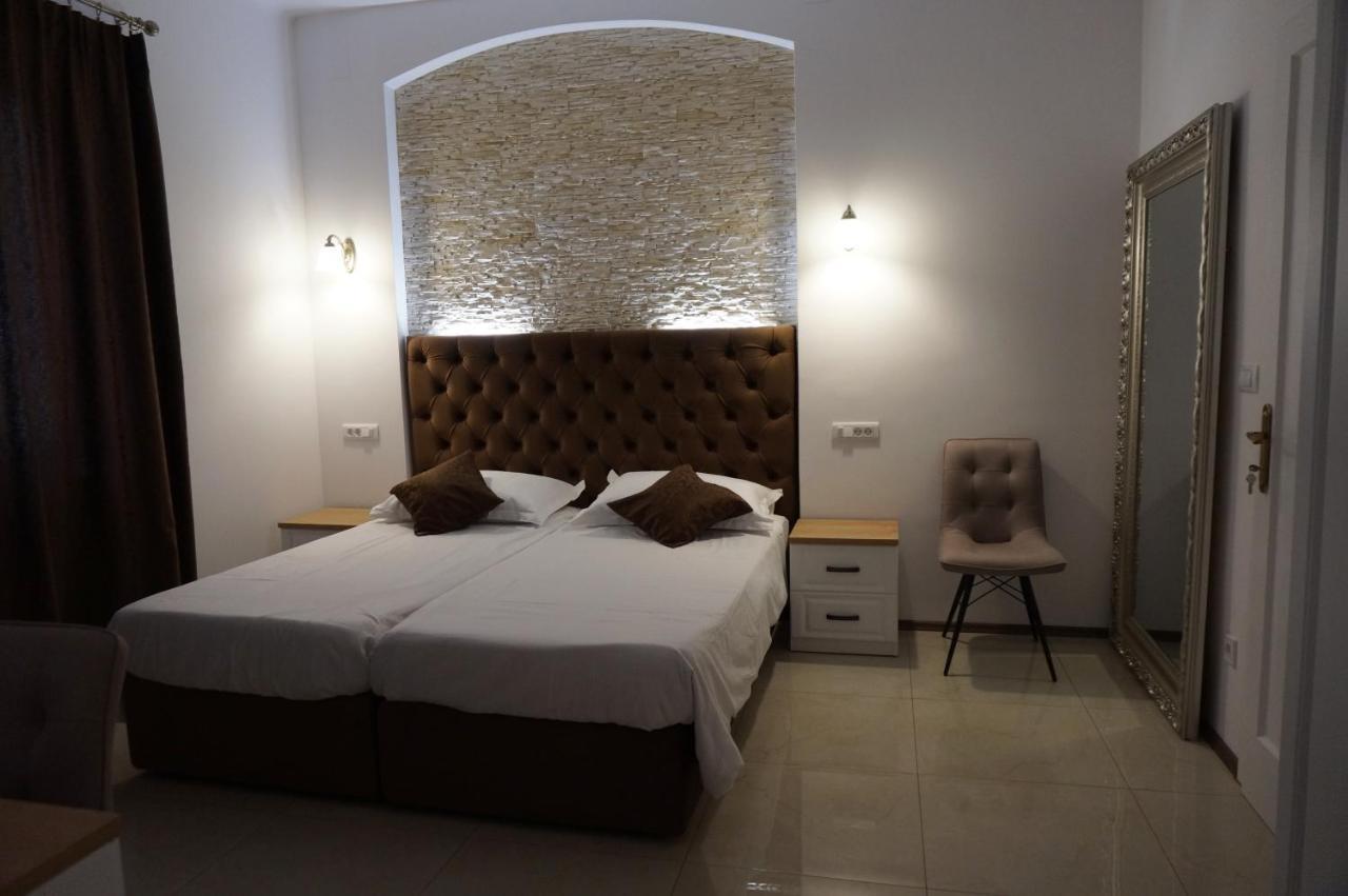 Summer Breeze Luxury Rooms Split Exterior photo