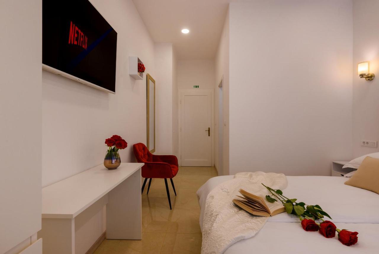 Summer Breeze Luxury Rooms Split Exterior photo