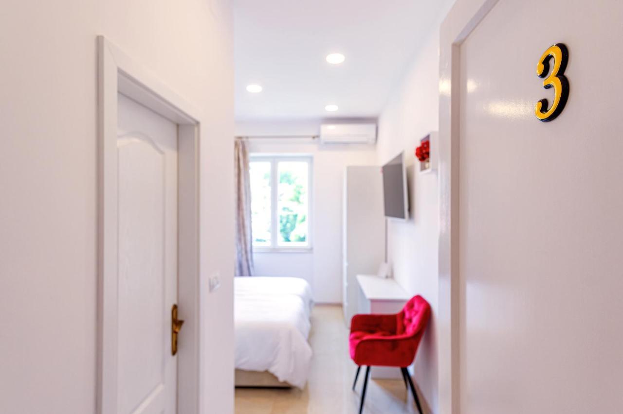 Summer Breeze Luxury Rooms Split Exterior photo